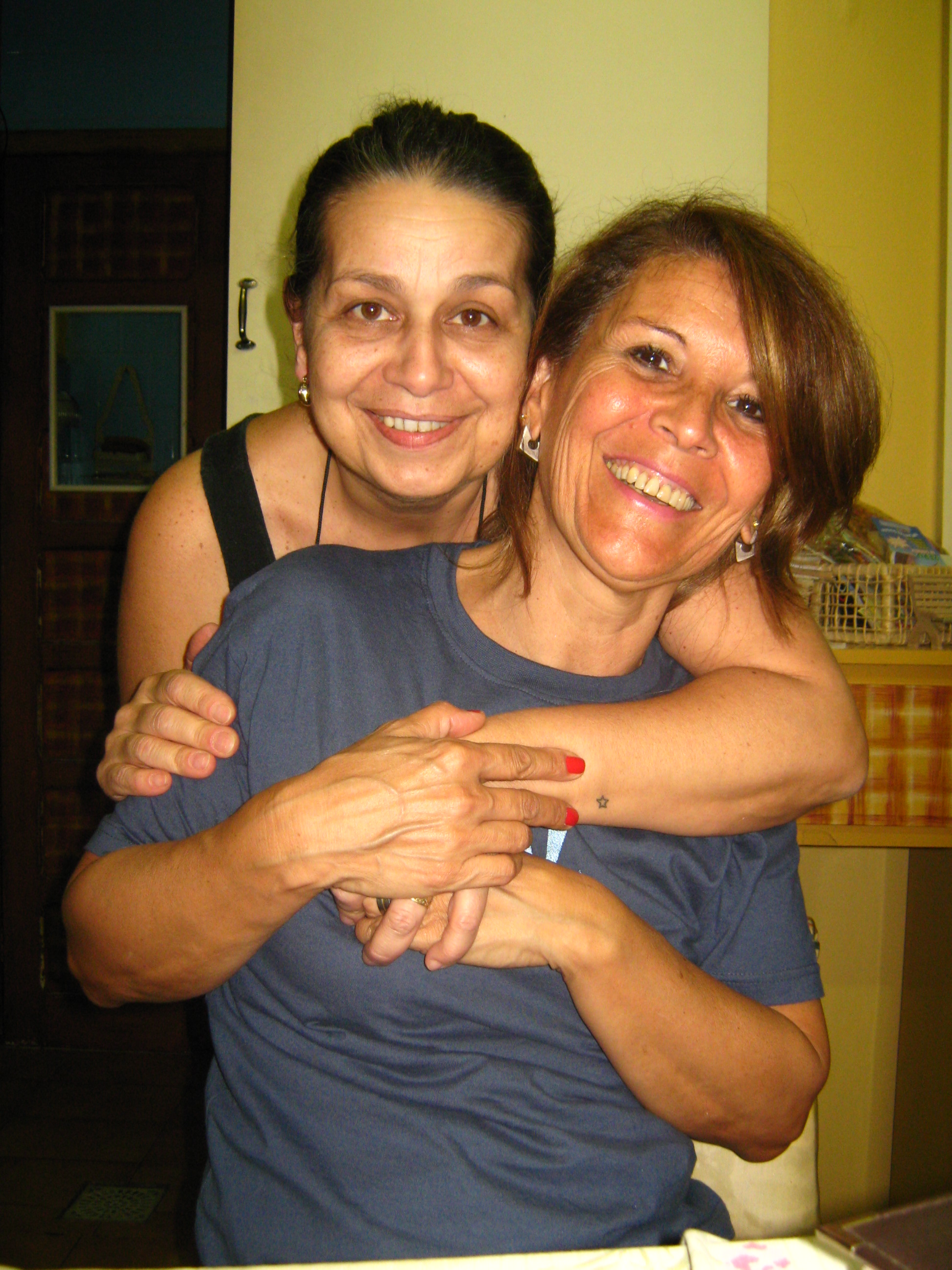 Sandra e Nivia no atelier